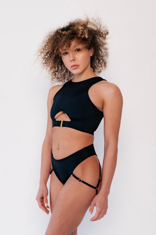 Bettie Pole Top Black